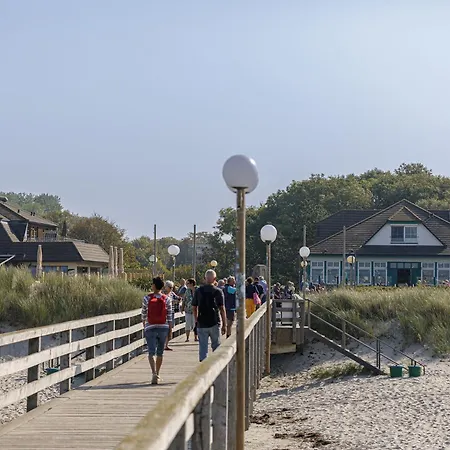Moderne 5 Sterne Strandlilie Apartment Wustrow (Fischland)
