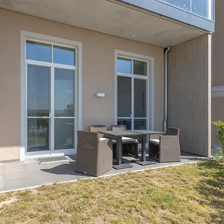 Moderne 5 Sterne Strandlilie